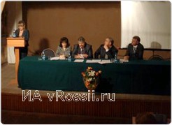 «Лицензирование предприятий утилизирующих разного рода отходы должно проходить прямо, честно, без частных поблажек и предпочтений» - важный мотив выступления Кульневой Е.В – руководителя ООО «Экологические проекты ЦЧР».