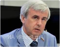 Во словам Вячеслава Ивановича, закон должен защитить добросовестных автолюбителей и ужесточить ответственность за езду в состоянии опьянения.